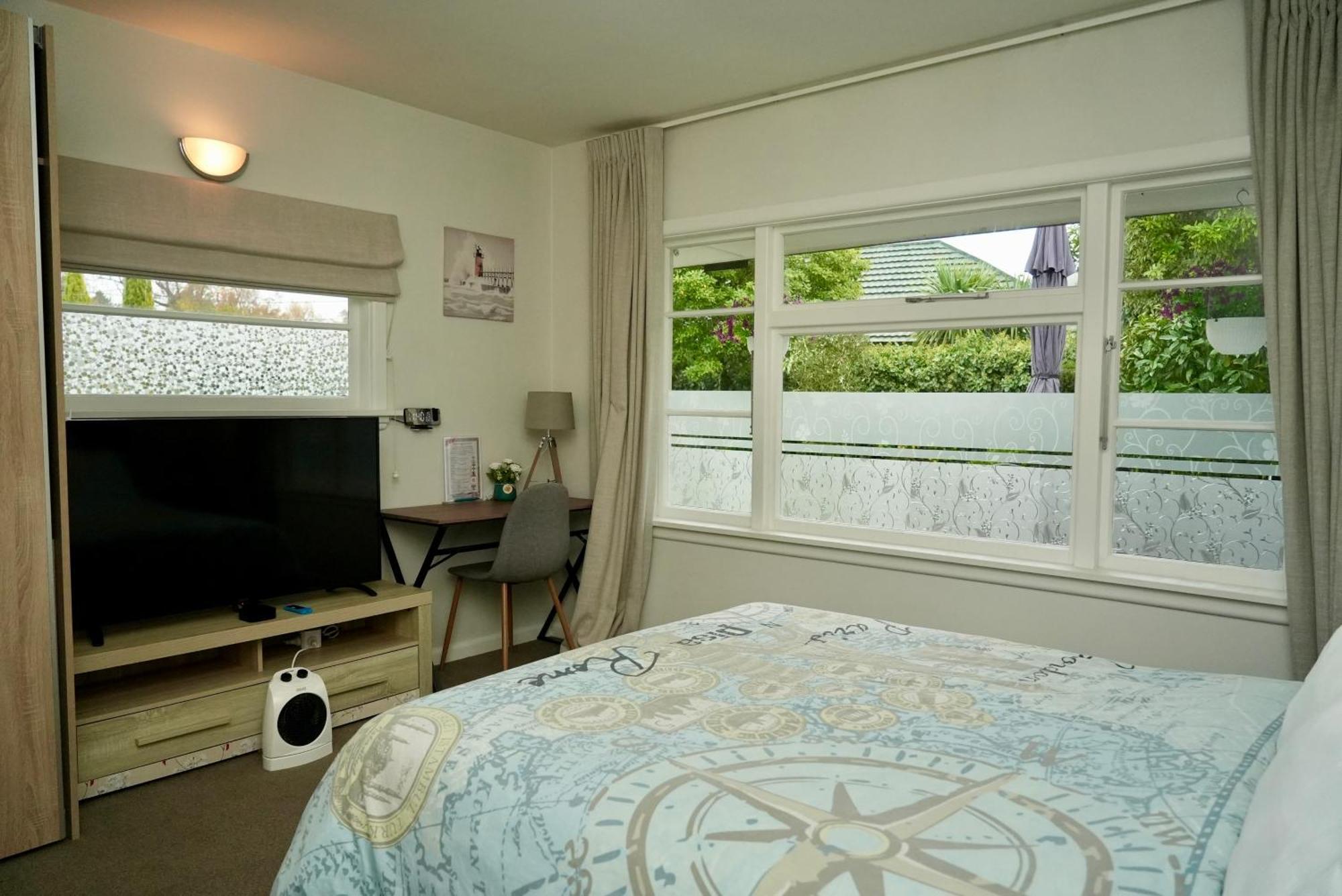Cozy And Sunny Room Near City To Seapath 크라이스트처치 객실 사진