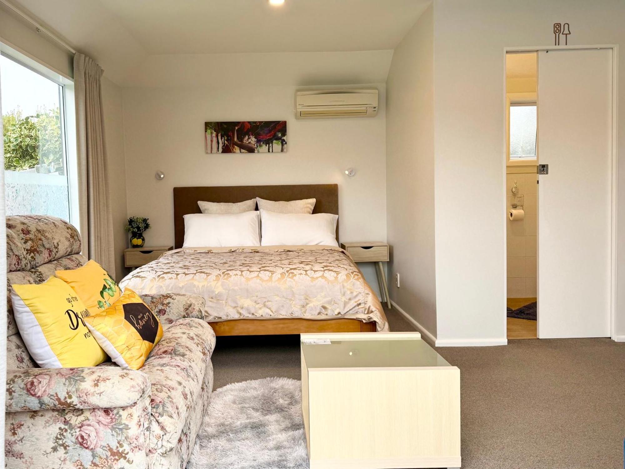 Cozy And Sunny Room Near City To Seapath 크라이스트처치 외부 사진